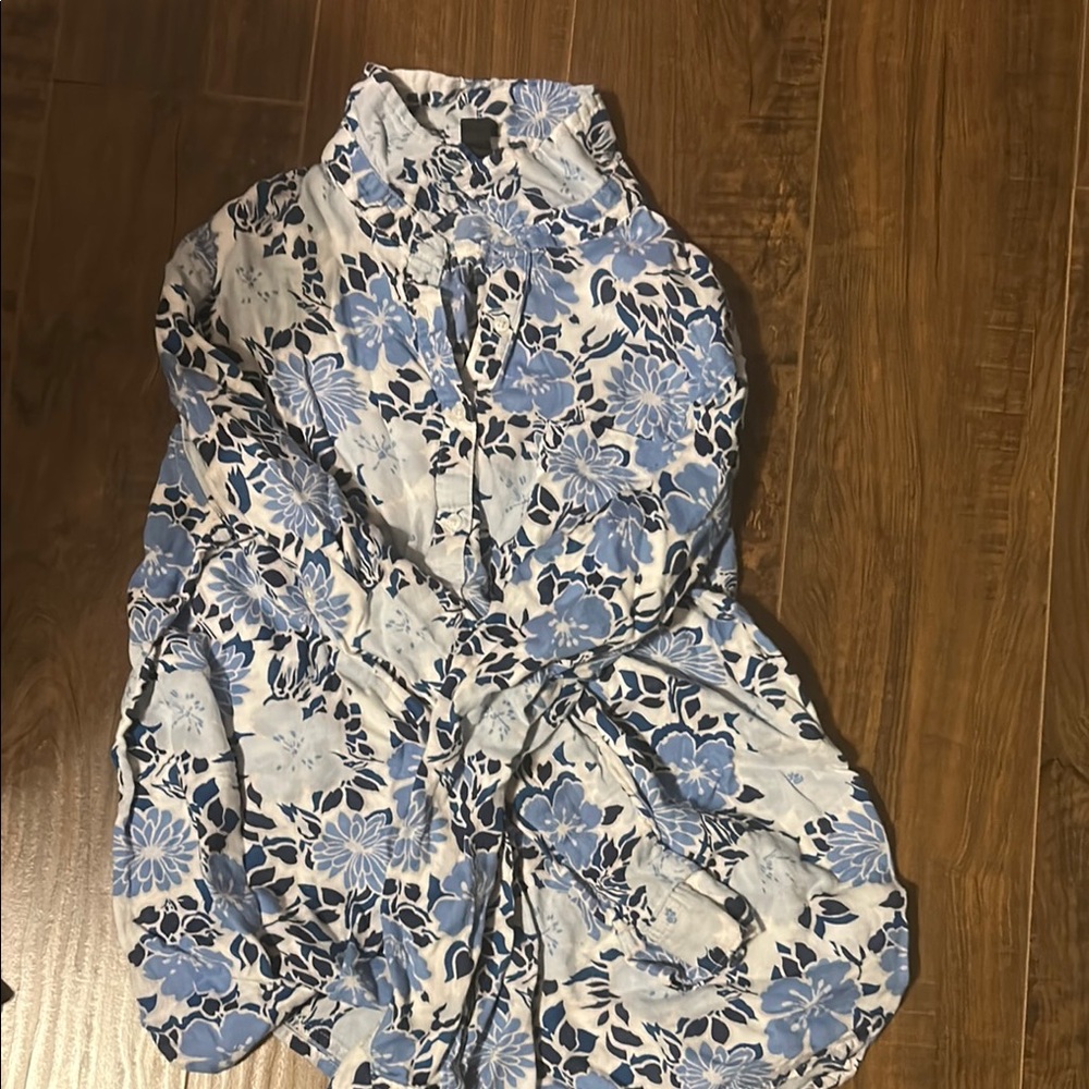 Old Navy Blue Floral Button Down Shirt